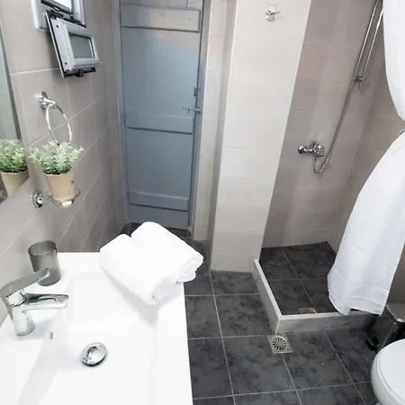 Apartman Mylopetres Traditional Finikia Ía