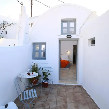 Mylopetres Traditional Finikia