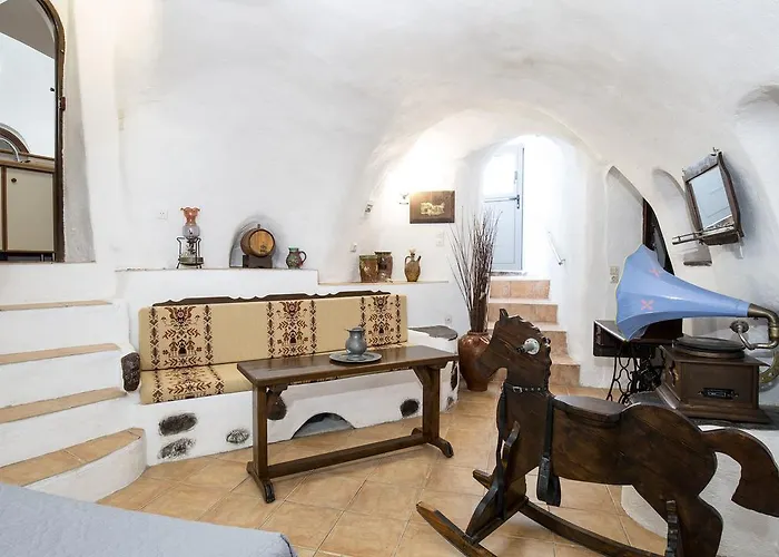 Mylopetres Traditional Finikia Apartamento *