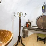 Mylopetres Traditional Finikia Ía