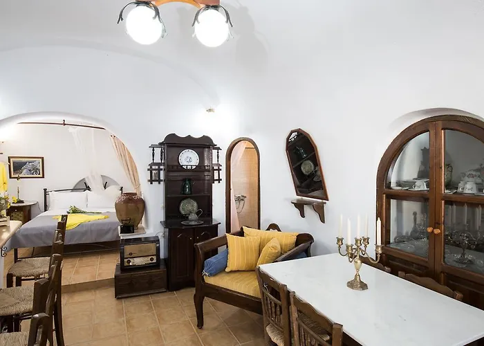 아파트 Mylopetres Traditional Finikia